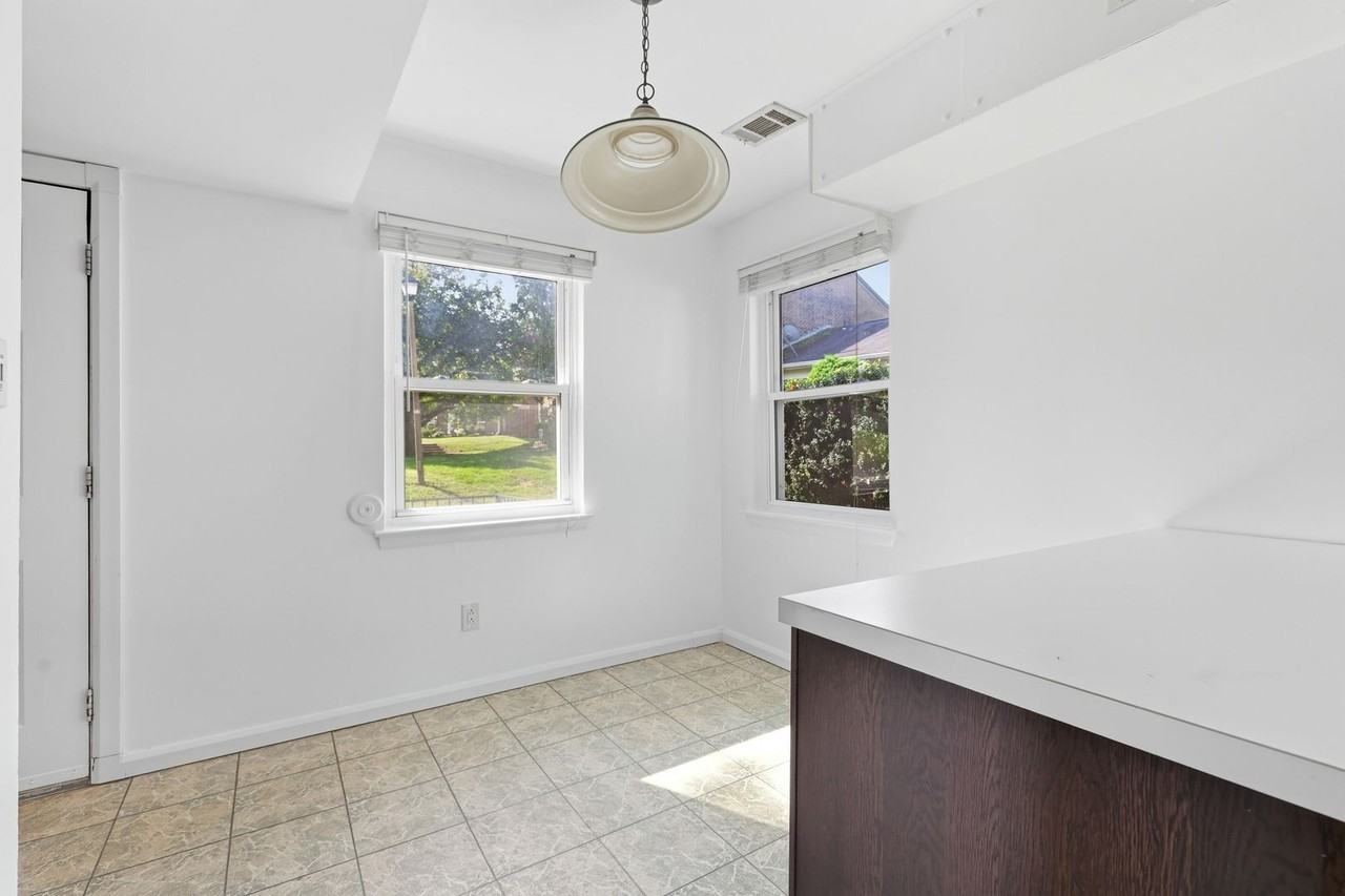 9771 Hagel Cir - Photo 5 of 21