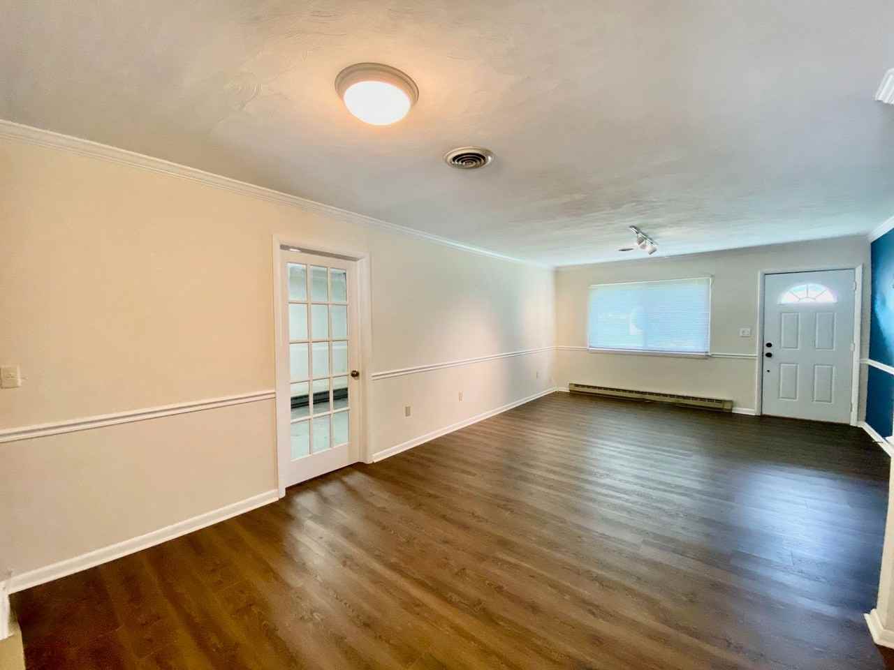 4720 Price Cir - Photo 6 of 34