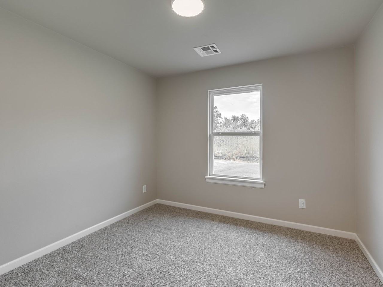 1102 Wisteria Way - Photo 6 of 33