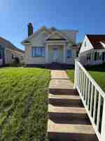 featured image of 2950 Arlington Ave