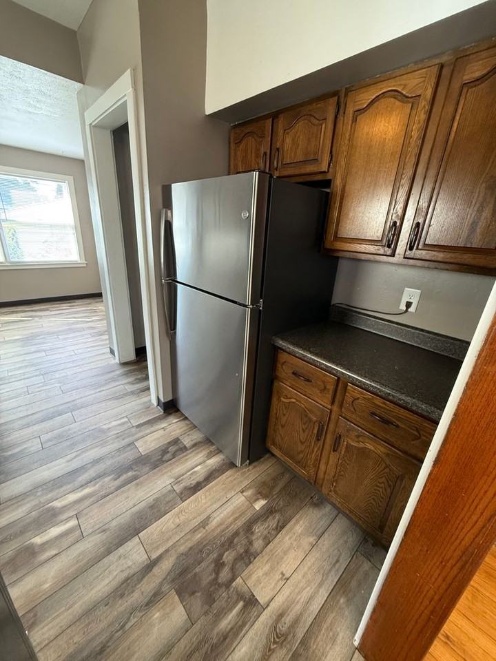 2950 Arlington Ave - Photo 6 of 29