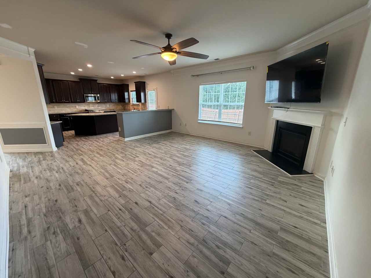 1162 Creek Top Rd - Photo 3 of 29