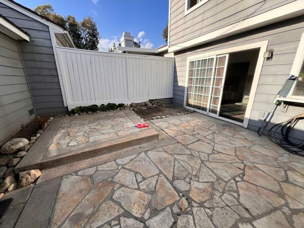 1691 N Mountain Ave #B - Photo 4 of 14