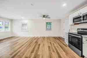 featured image of 221 Howell St #200A