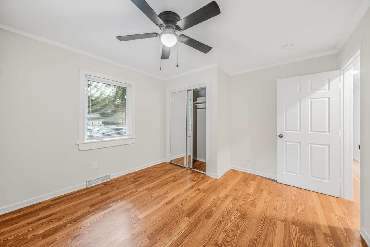 221 Howell St #200A - Photo 7 of 9