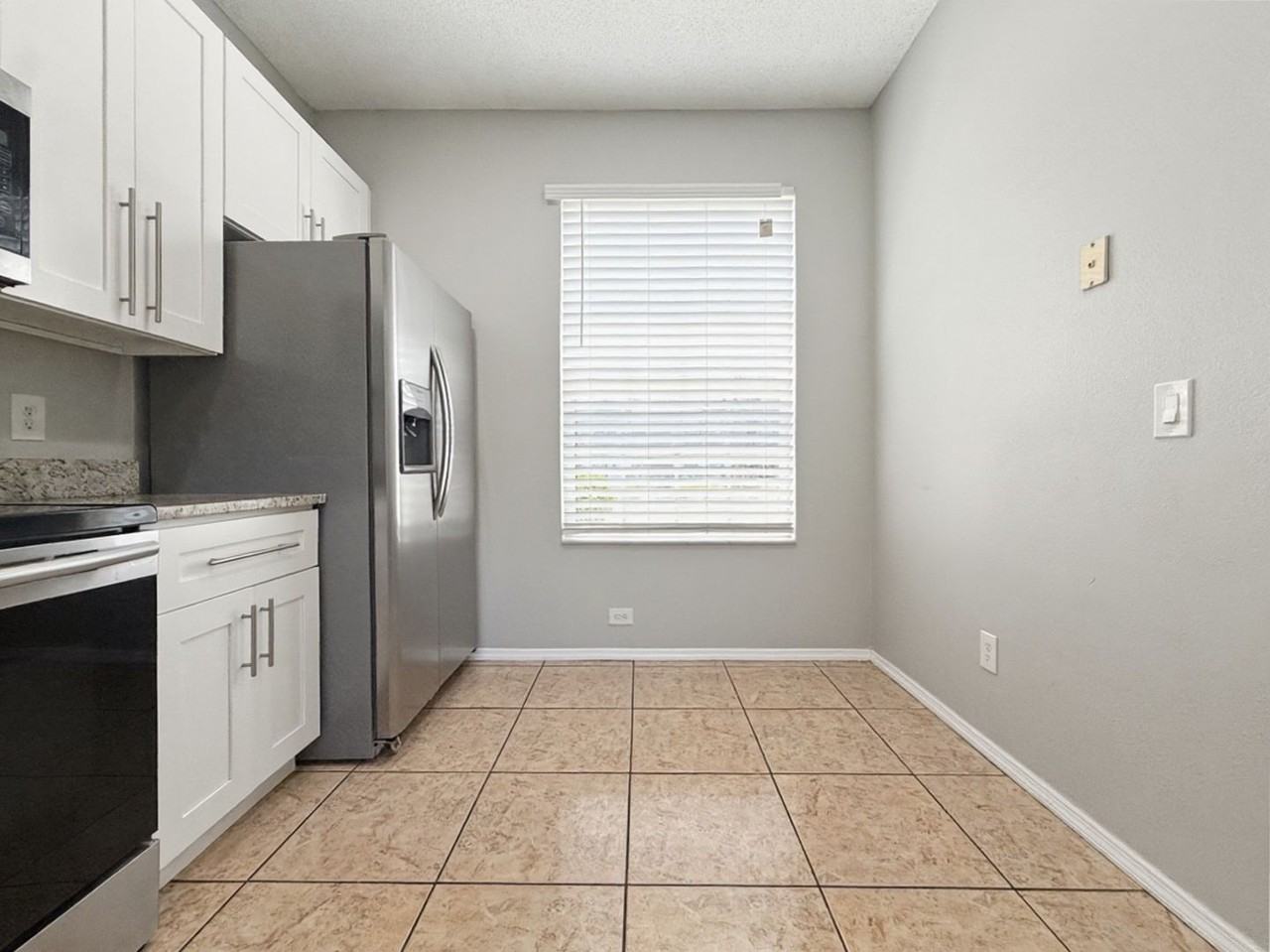 13180 Summerton Dr - Photo 5 of 29