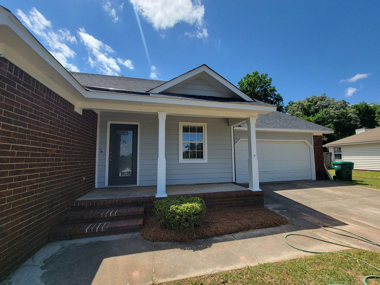 1016 Durban Dr - Photo 2 of 18