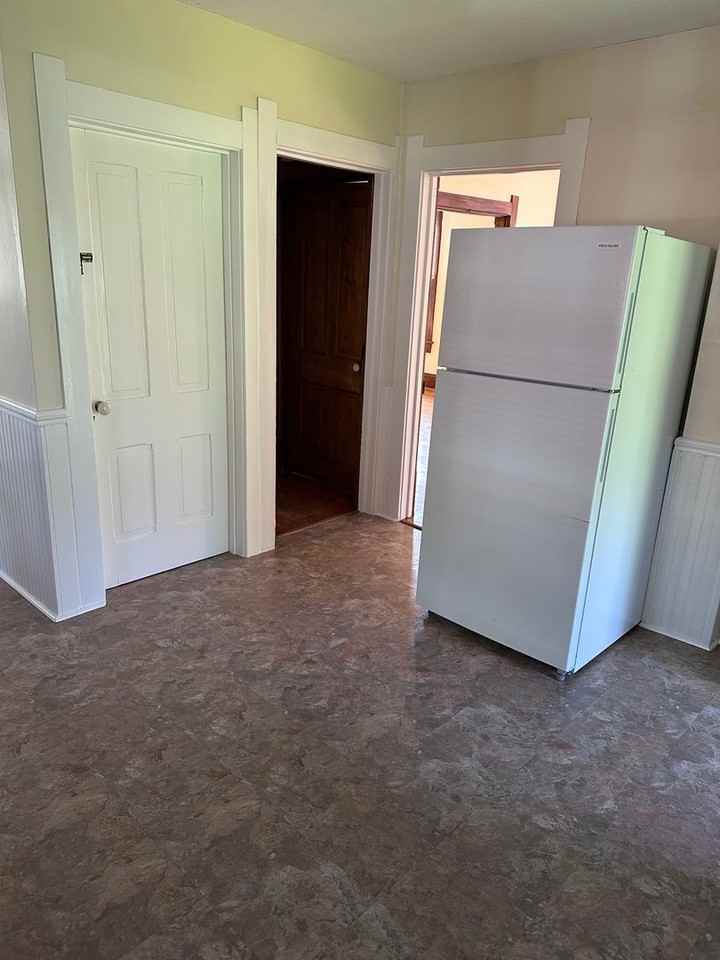 214 S Harrison Rd - Photo 6 of 17