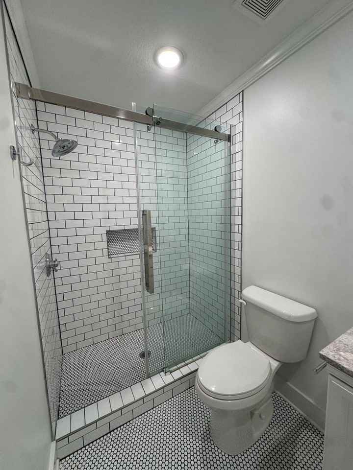 805 E Oak Ave #1 - Photo 6 of 13