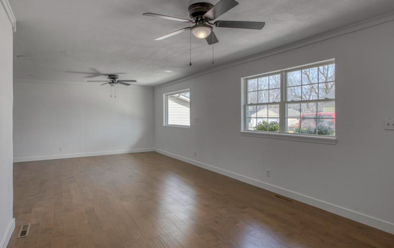 1628 Jefferson Cir - Photo 4 of 25