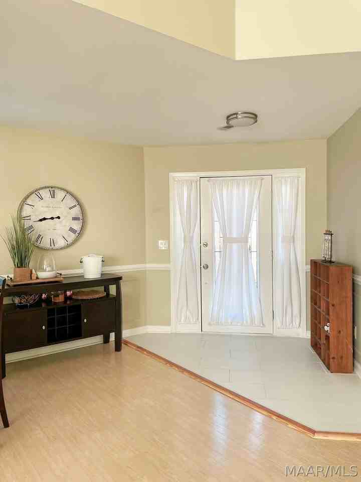 2112 Halcyon Downs Loop - Photo 3 of 19