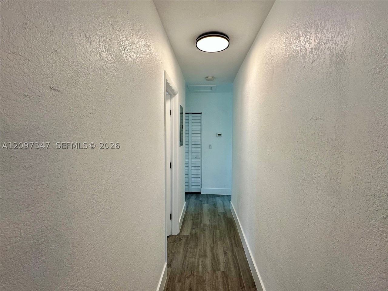 1150 Nw 116th Ter - Photo 7 of 28
