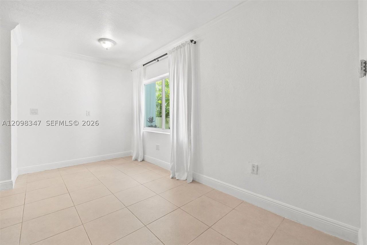95 Edgewater Dr #102 - Photo 7 of 12