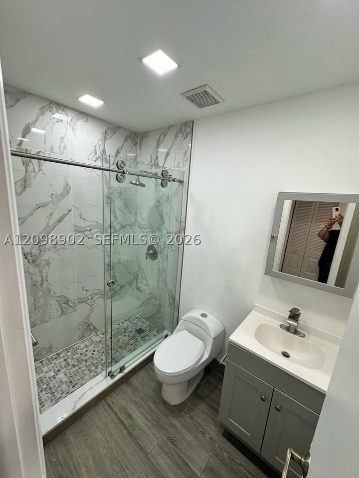 10445 Nw 8th St #201 - Photo 2 of 13