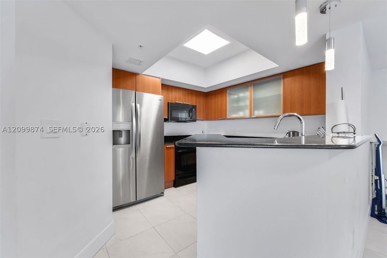 16699 Collins Ave #2904 - Photo 4 of 20