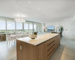featured image of 407 N Riverside Dr #504