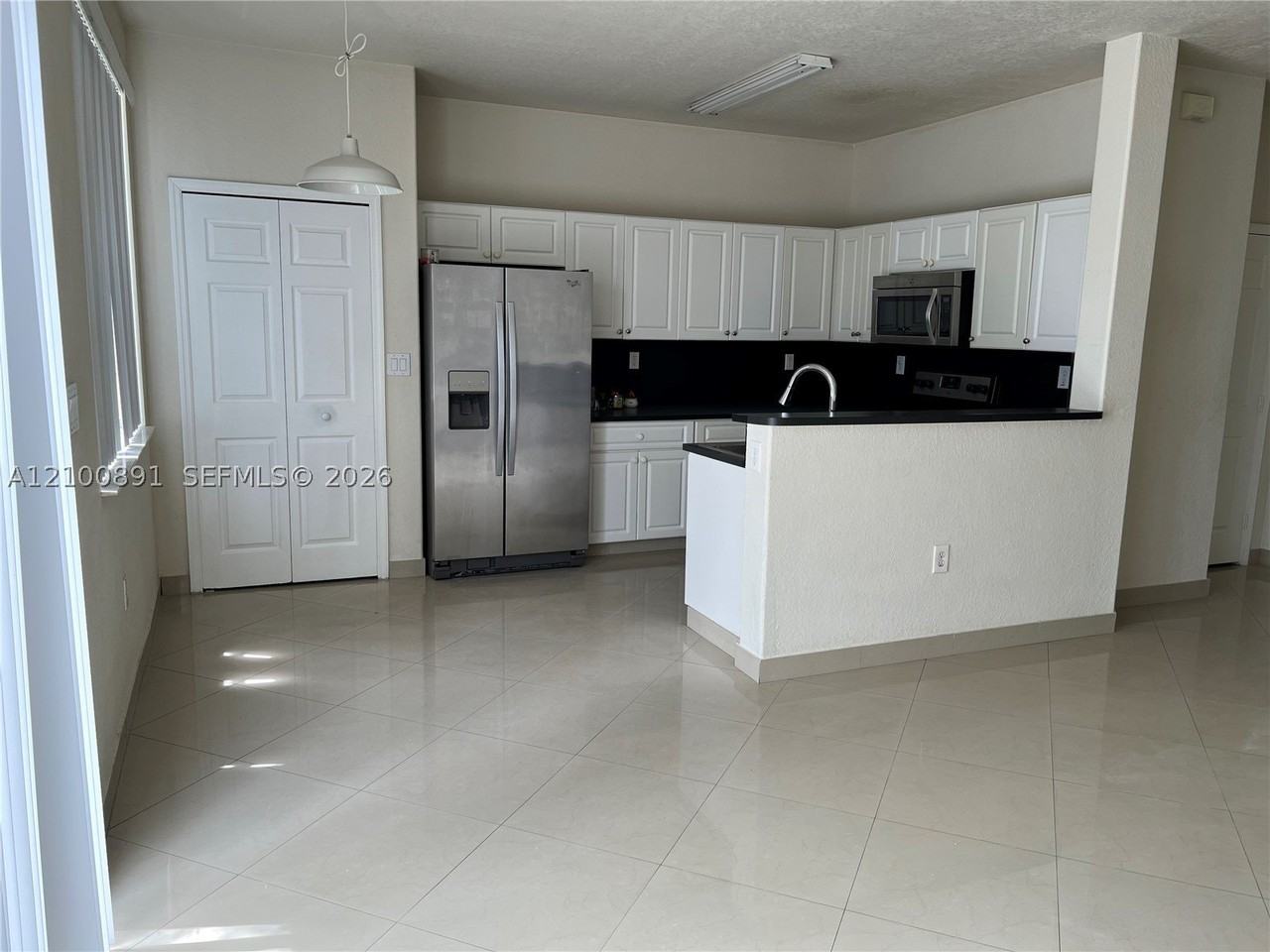 7731 Nw 114th Pl - Photo 6 of 15