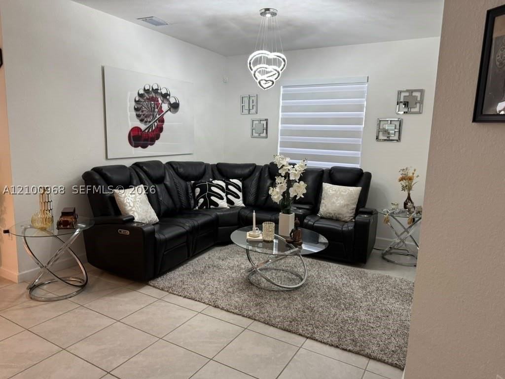 11908 Sw 238th Ter - Photo 6 of 50