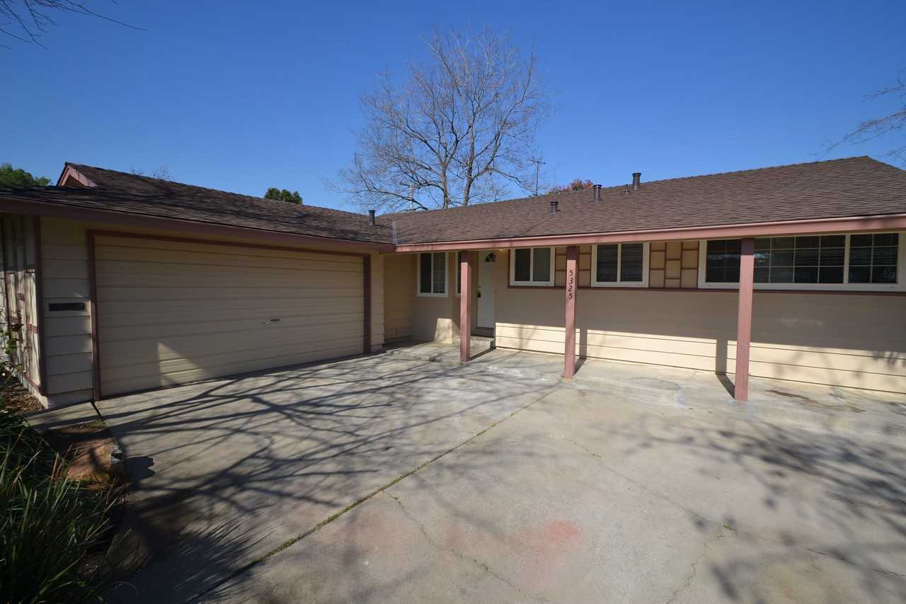 5325 Fort Sutter Way - Photo 2 of 14