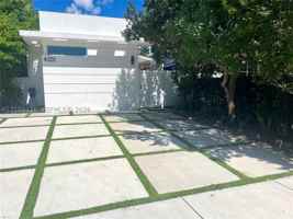 featured image of 4101 Nw 5th St #2