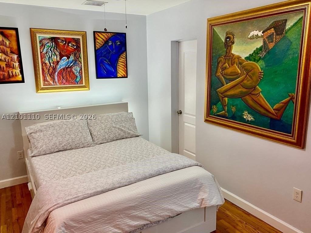 4101 Nw 5th St #2 - Photo 4 of 14