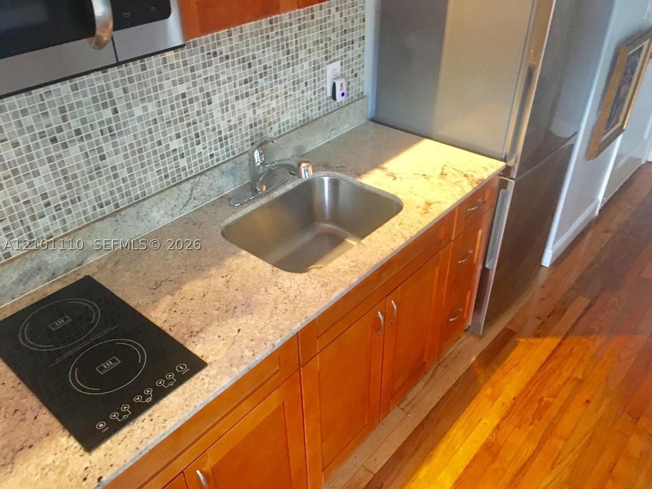 4101 Nw 5th St #2 - Photo 5 of 28