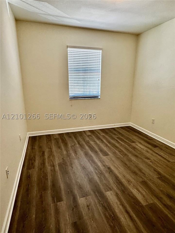25308 Sw 116th Ave #25308 - Photo 4 of 15
