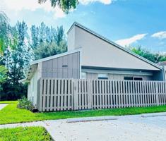 featured image of 600 Woodgate Cir #A