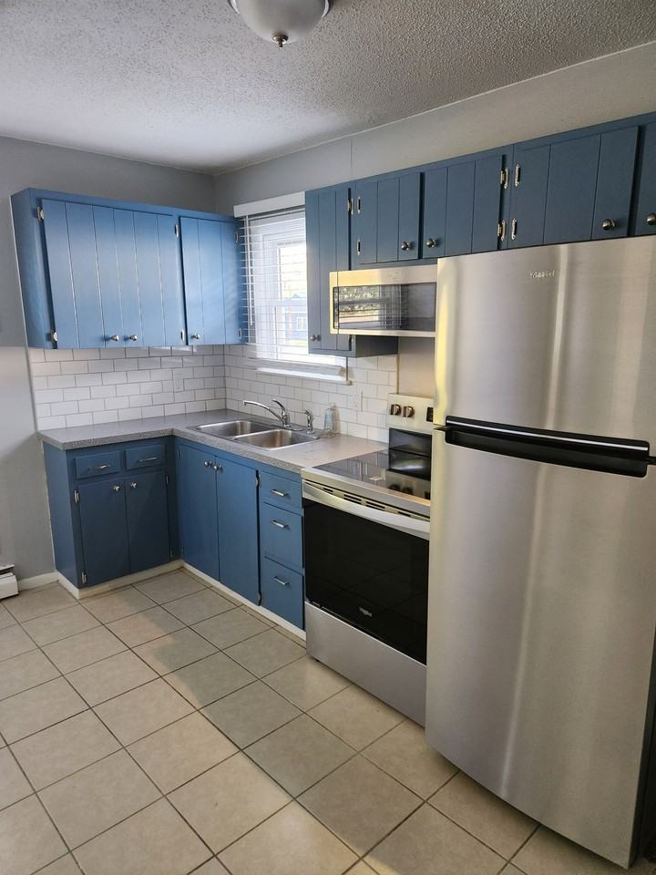 14358 Leonard Rd #1 - Photo 5 of 11