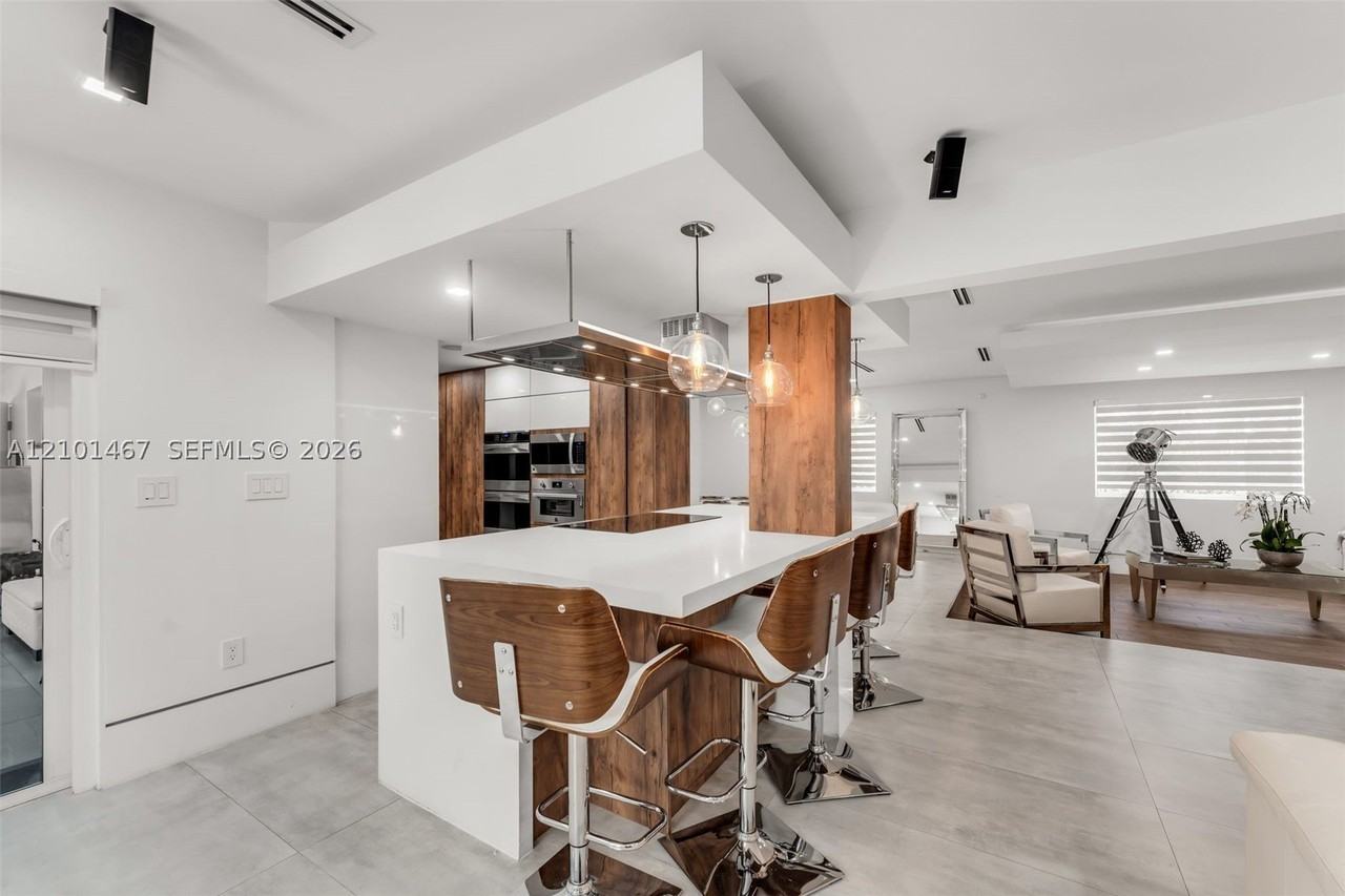 14401 Sw 79th Ave - Photo 7 of 44