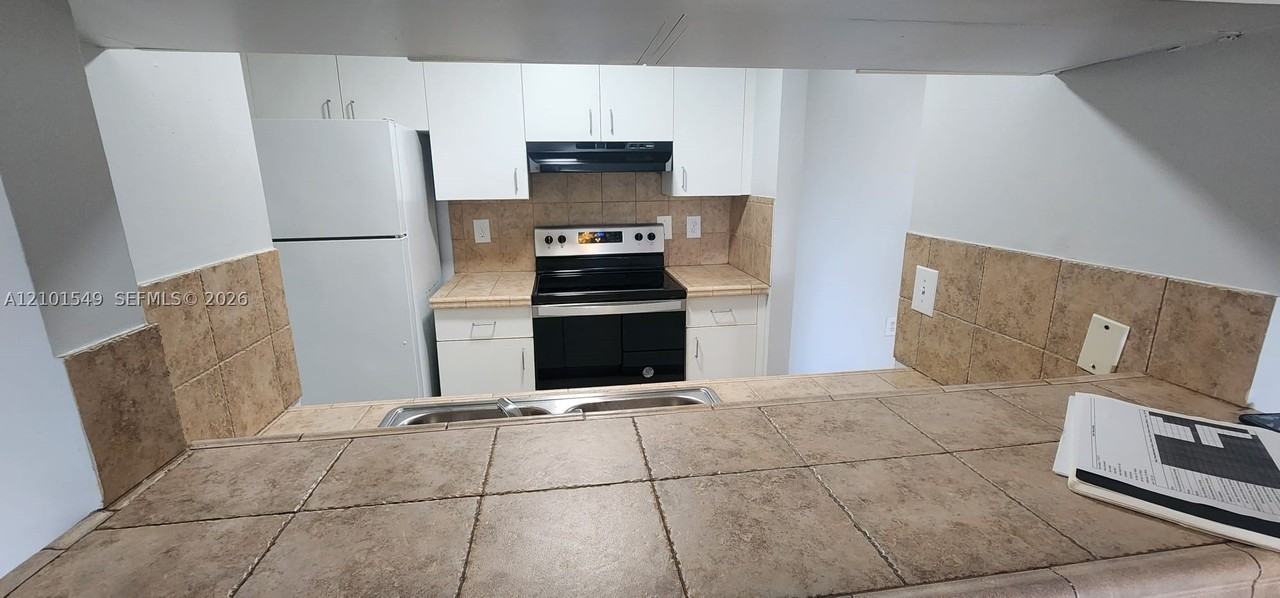 1701 Village Blvd #306 - Photo 5 of 36