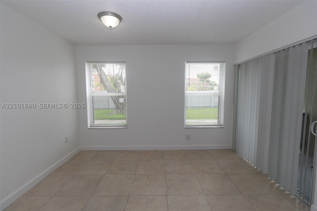 17520 Nw 67th Pl #M3 - Photo 6 of 21