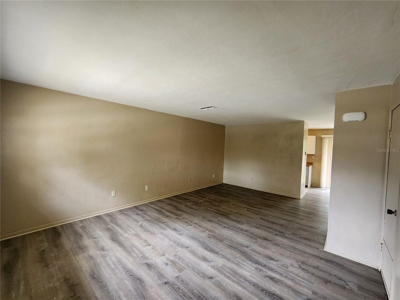 3020 Nw 79th Ct #B - Photo 4 of 44
