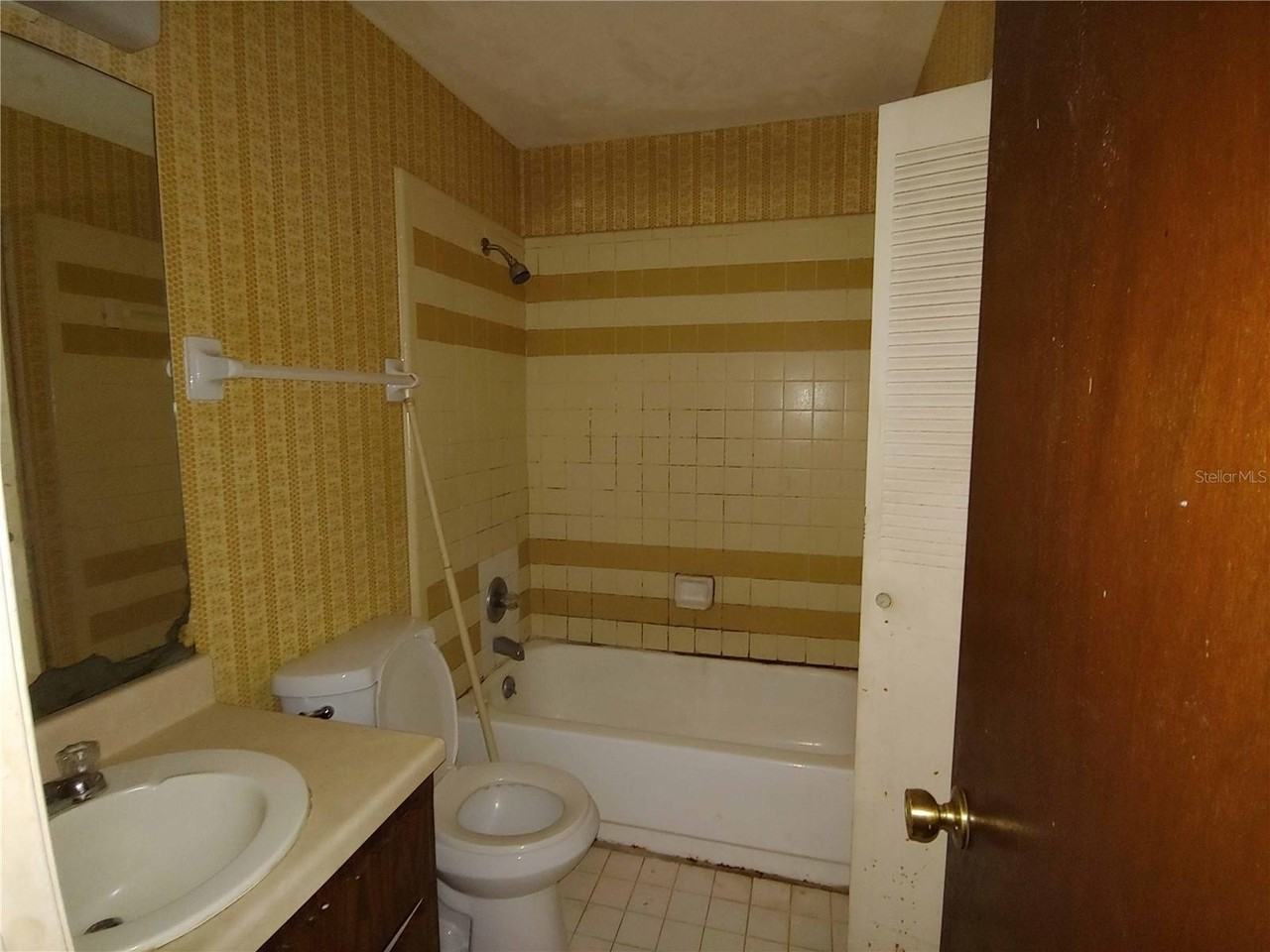 4314 Sw 67th Ter - Photo 6 of 13