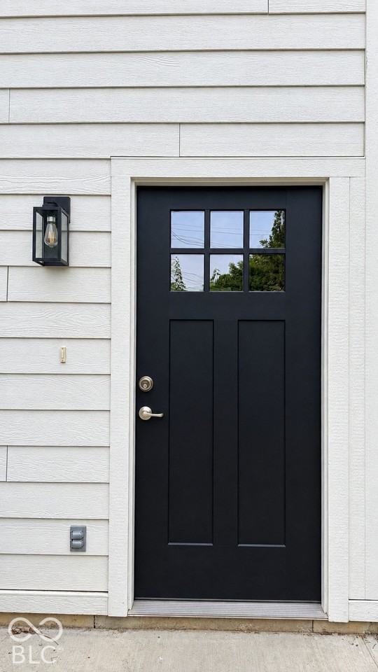 1519 Woodlawn Ave - Photo 7 of 8