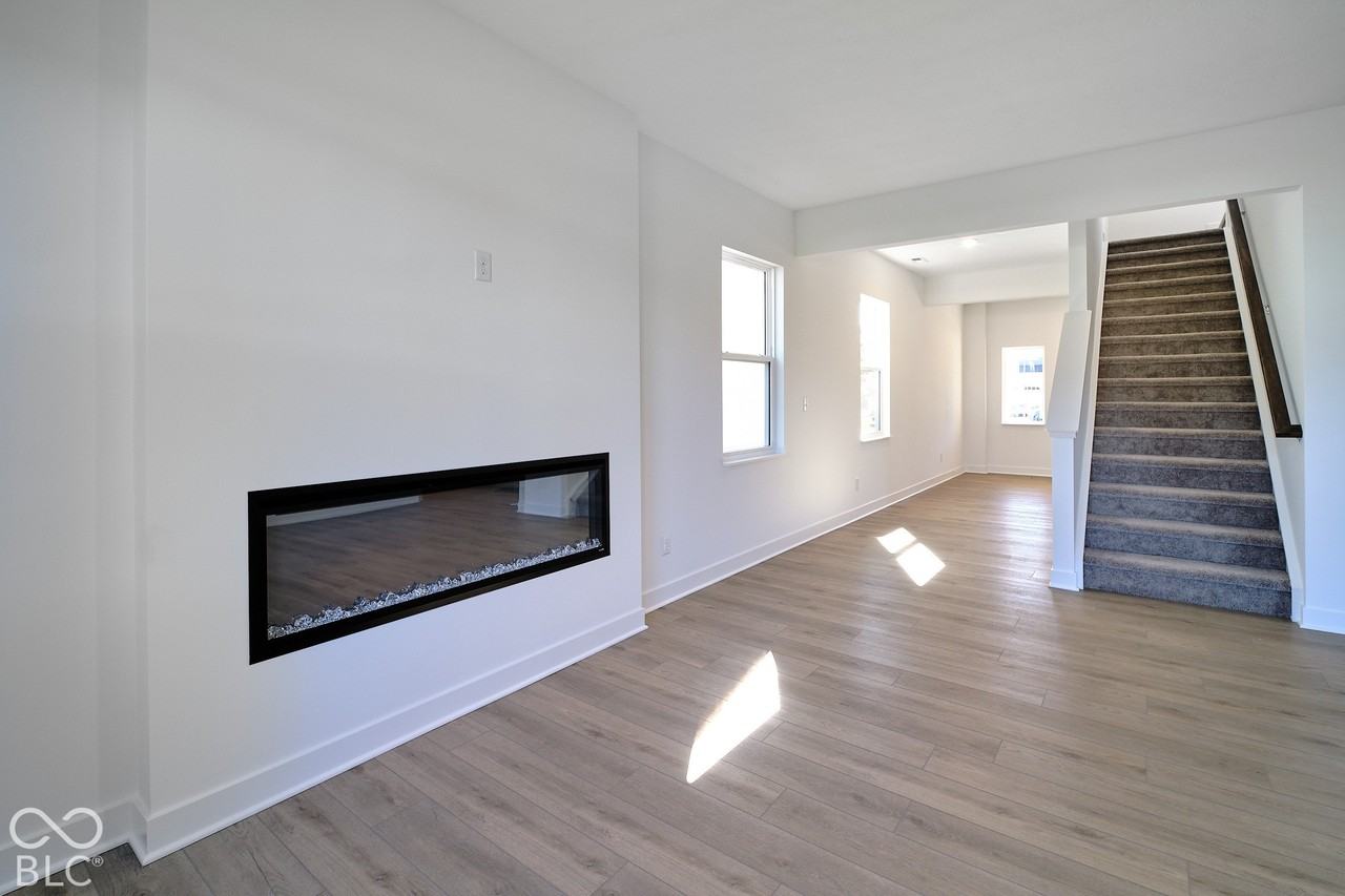 5714 Cloister Ln - Photo 7 of 50