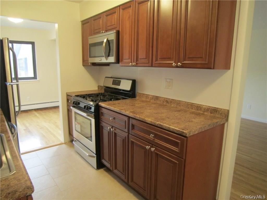 12 Charles Ln #2B - Photo 5 of 27