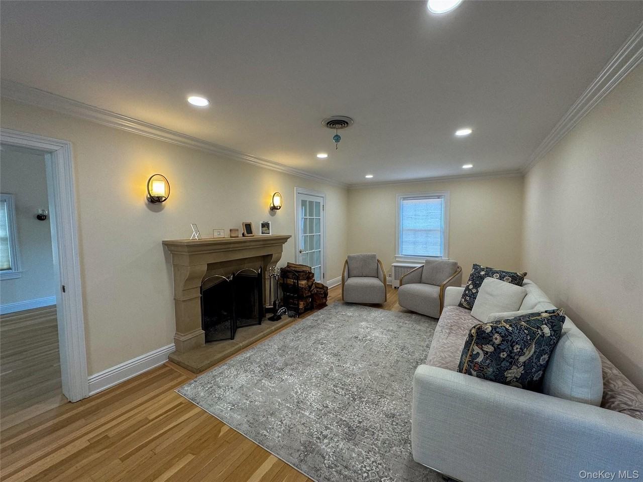 10 Wolfle St - Photo 4 of 25