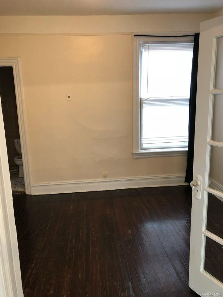 3514 30th Ave - Photo 2 of 6