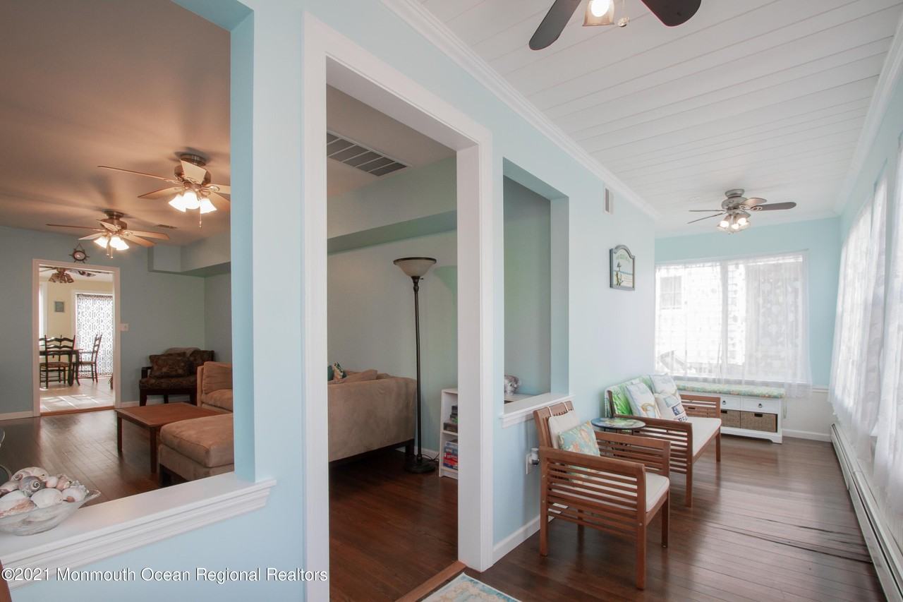 34 Waterview Way - Photo 4 of 29