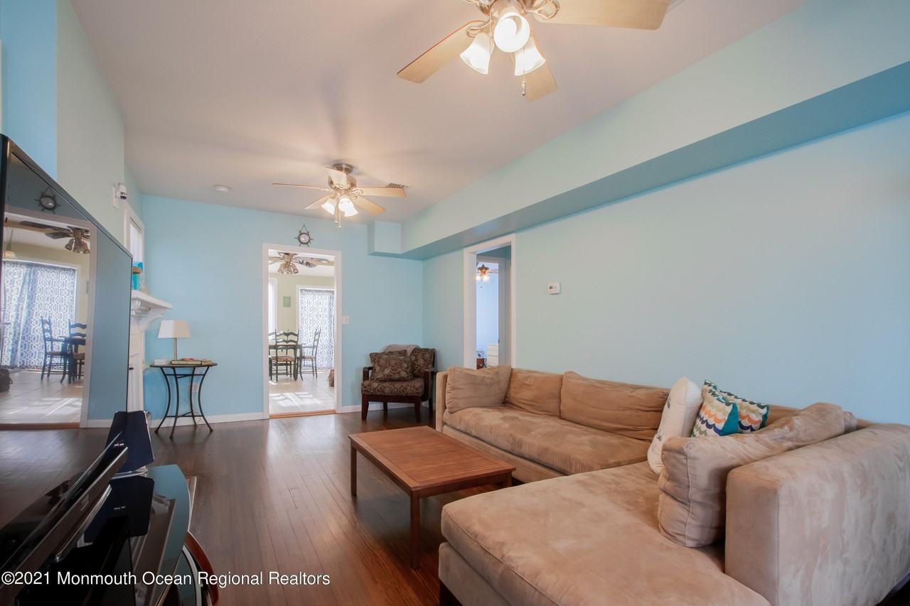 34 Waterview Way - Photo 7 of 29