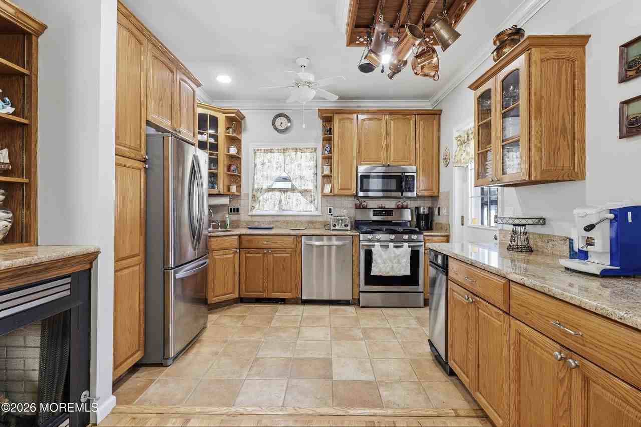 30 Gladney Ave - Photo 4 of 50