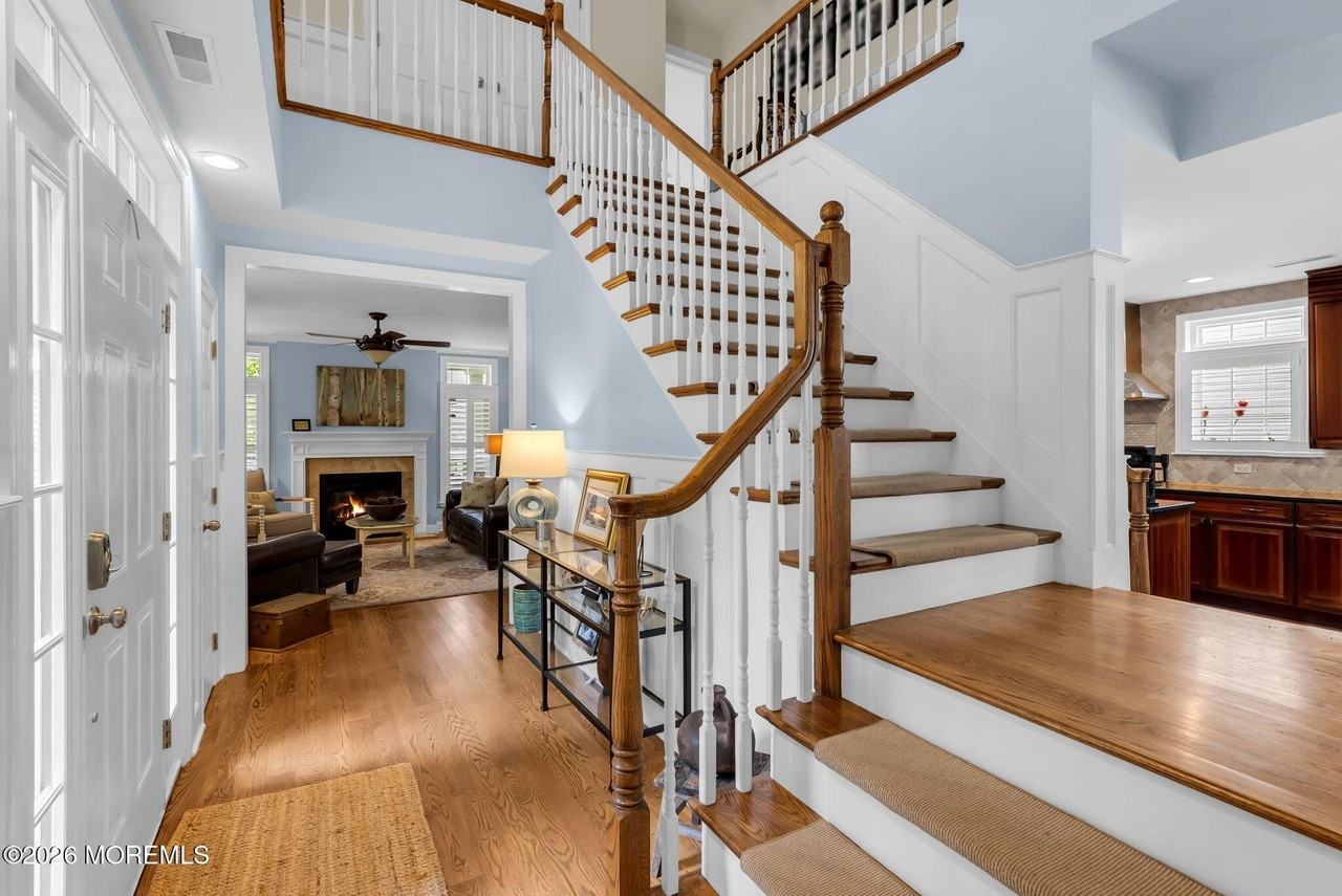 317 Worthington Ave - Photo 4 of 36