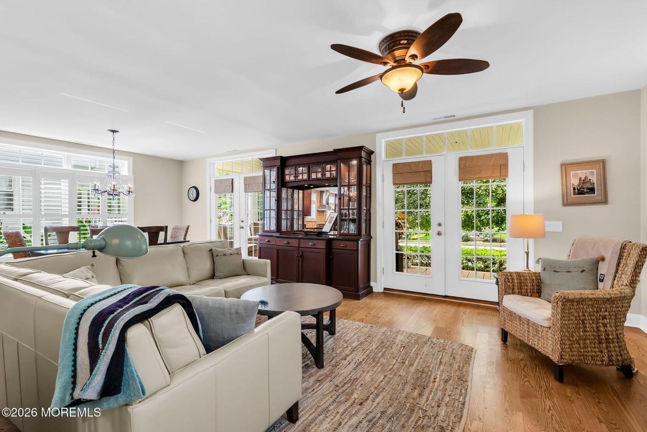 317 Worthington Ave - Photo 6 of 36