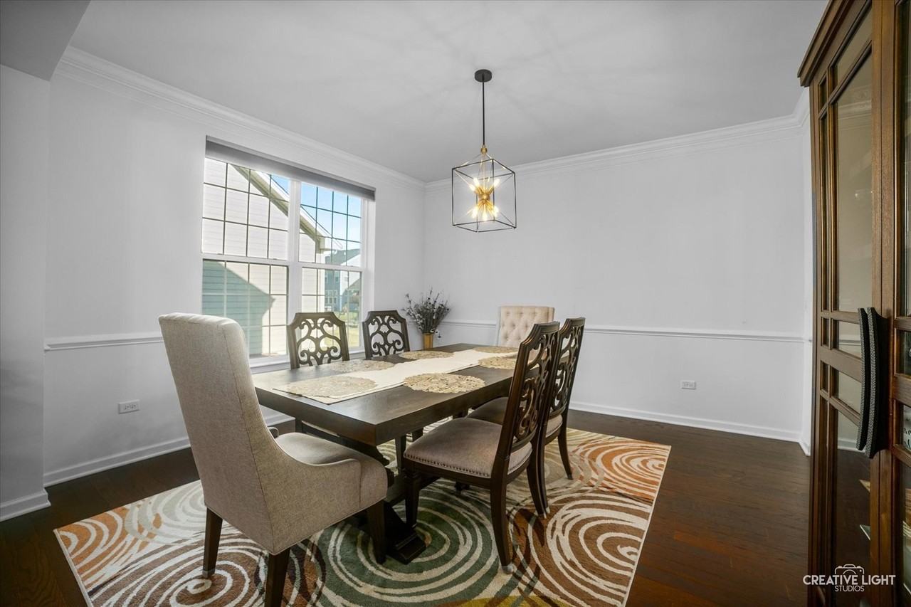 3675 Shaughnessy Dr - Photo 4 of 23