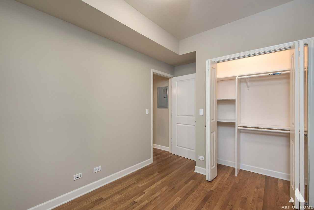 3705 N Kenneth Ave #113 - Photo 3 of 12