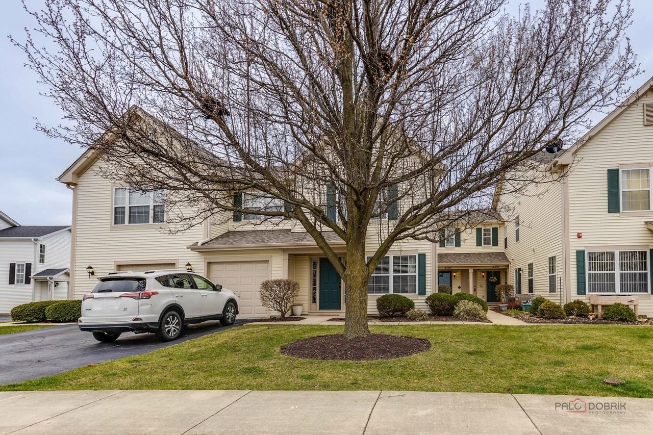 2509 Dickens Dr - Photo 2 of 25