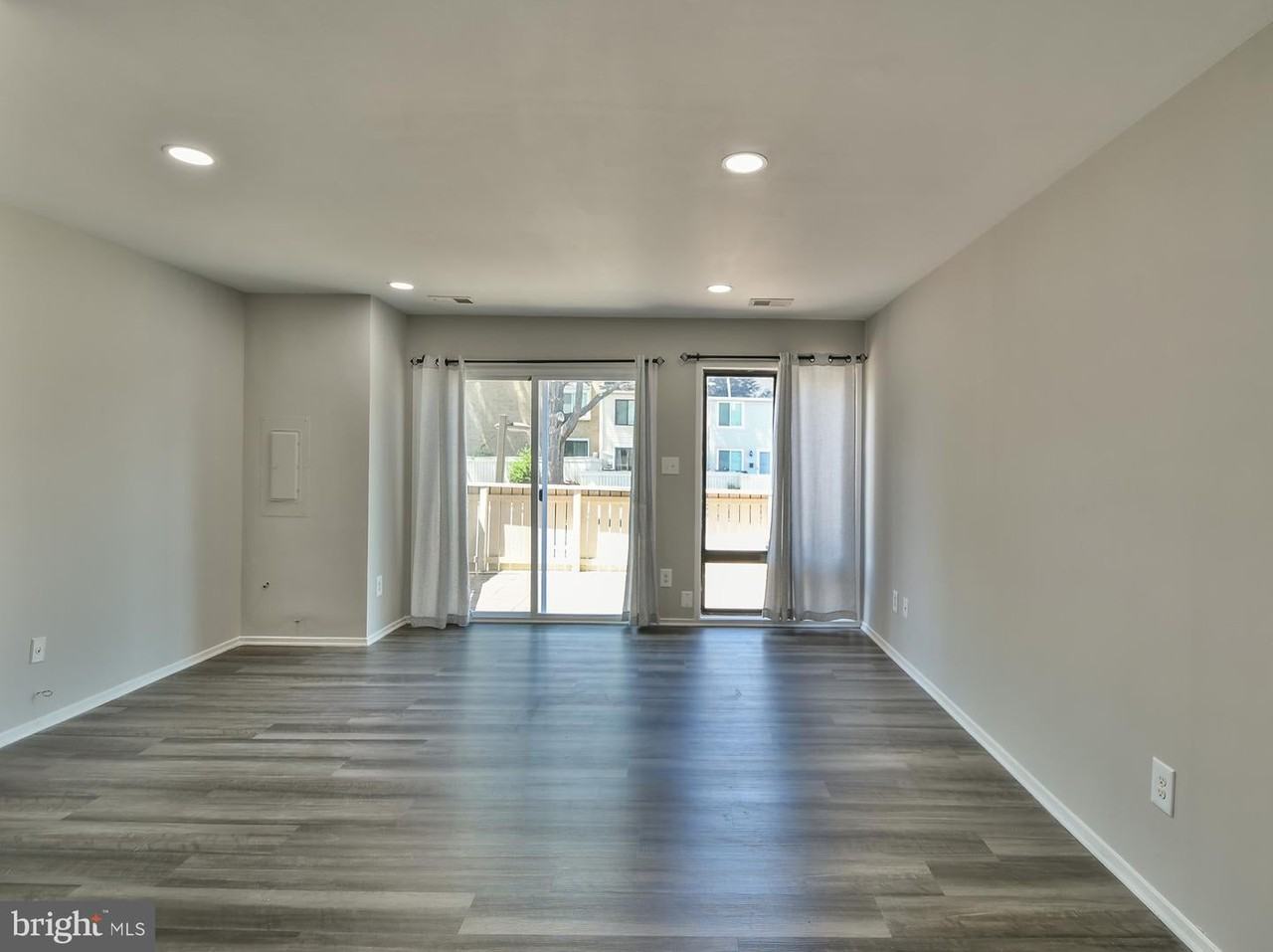 10216 Ridgeline Dr - Photo 3 of 22
