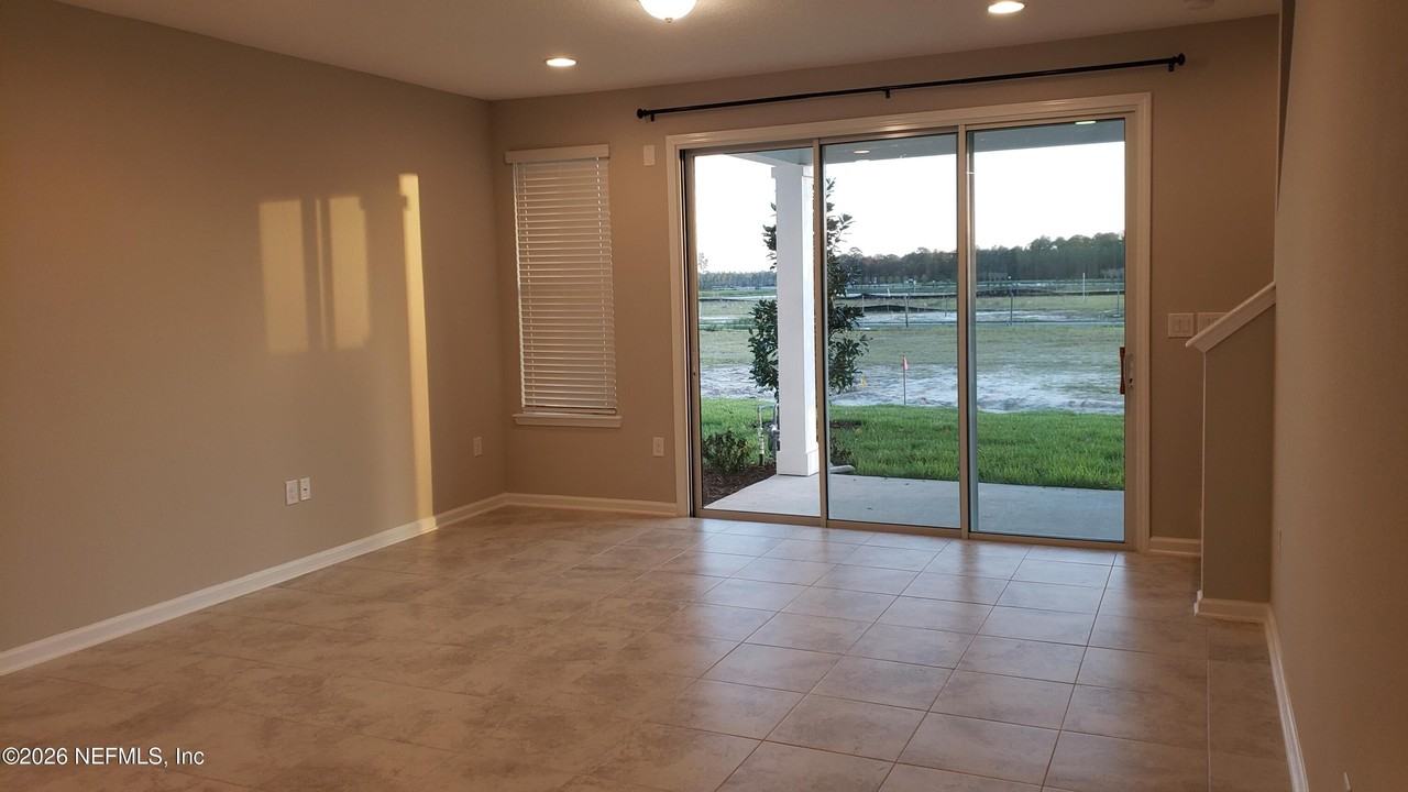 501 Pine Bluff Dr - Photo 3 of 16