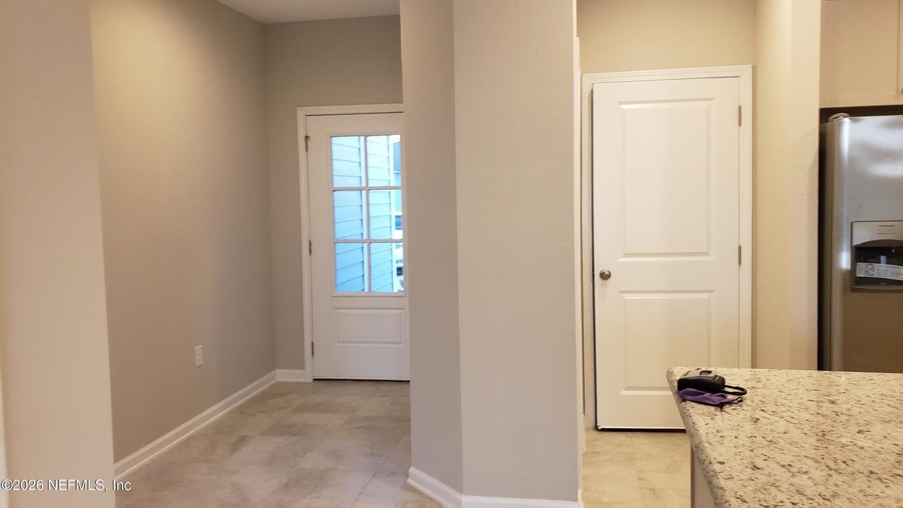 501 Pine Bluff Dr - Photo 7 of 16